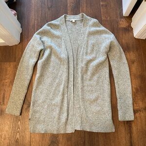 Gap Gray cardigan size xs